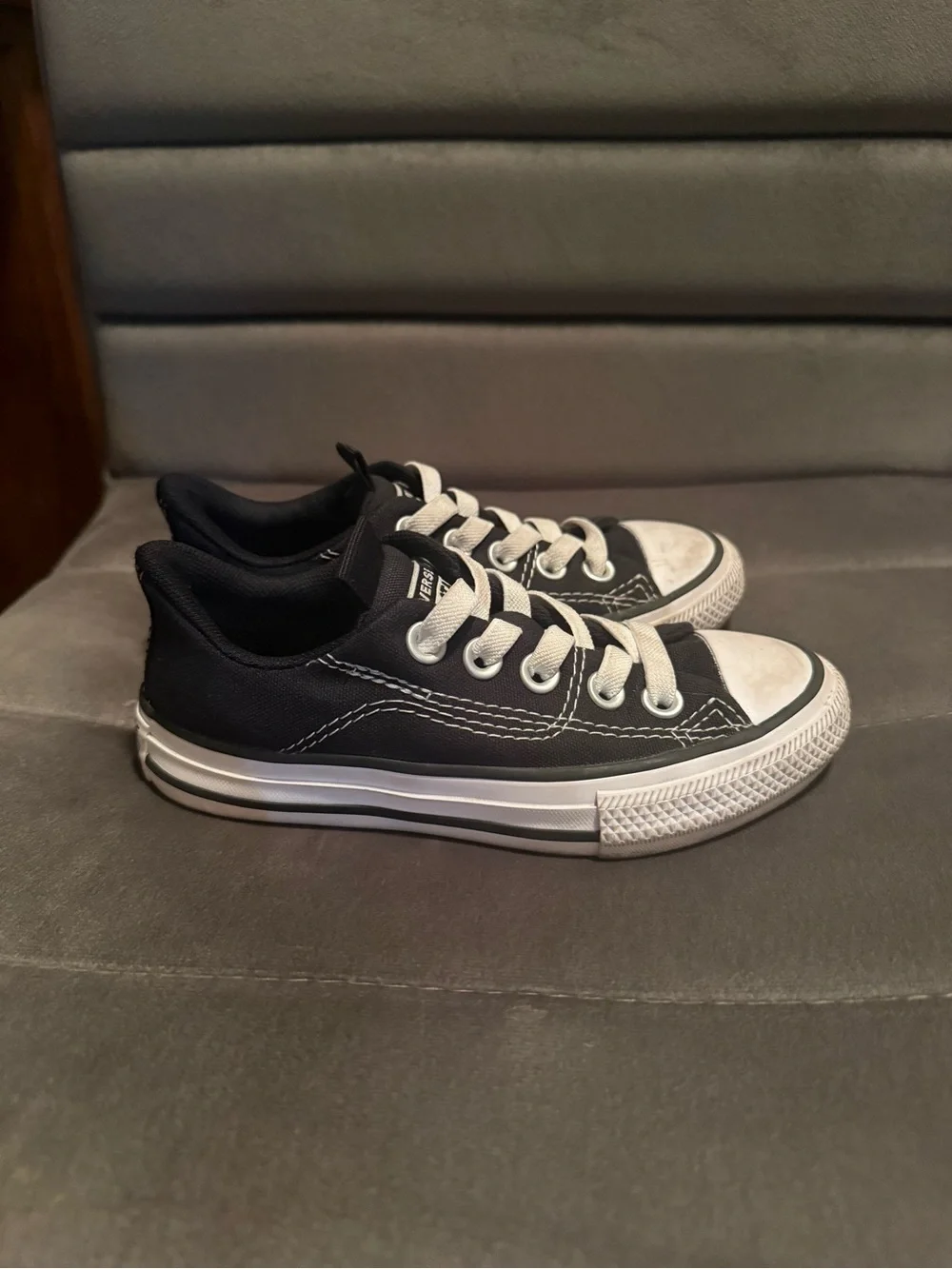 Kids Black Slip On Converse Size 11c